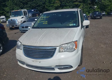2012 Chrysler Town & Country Touring z USA, uszkodzony, nr VIN 2C4RC1BGXCR409731